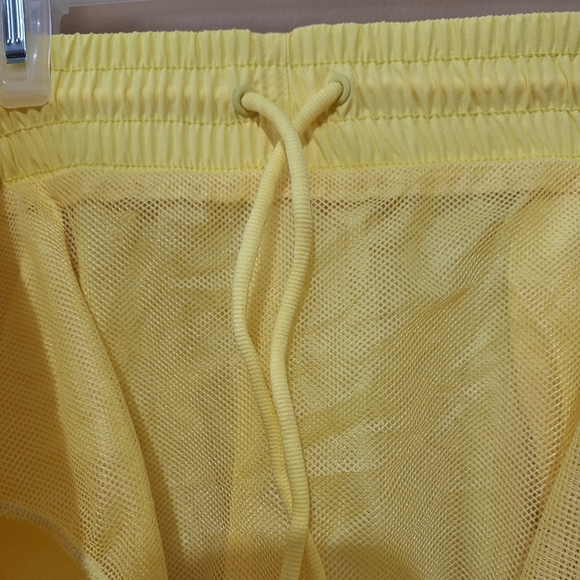 NWT Adidas Yellow Shorts - Picture 5 of 5